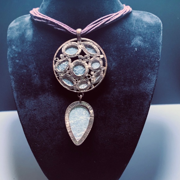 Animal/Leopard gold tone multi stone tear drop statement necklace on brown cord - Picture 5 of 15